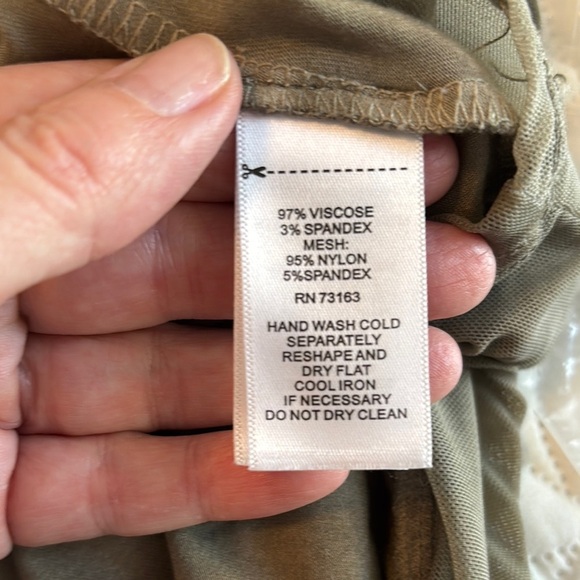 Cable & Gauge Olive Mini Dress Mesh Peek-a-Boo Accents and Hem Size Large - Picture 7 of 9